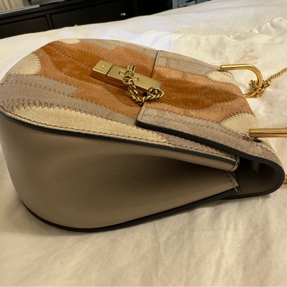 Chloe Drew Shoulder Bag in Multicolor Suede & Grey Leather with Gold Chain Strap - Picture 3 of 12